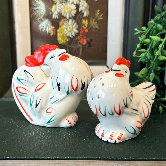 Vintage Other - Vintage salt and pepper shakers